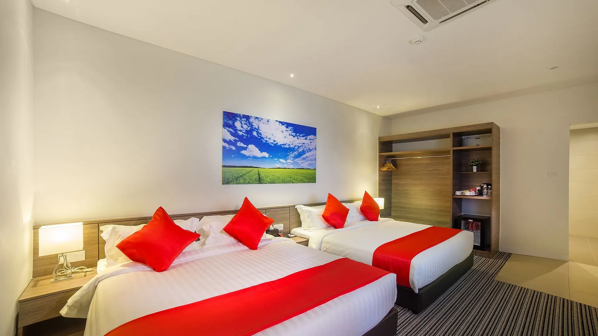 Riccarton Capsule Hotel Kuala Lumpur