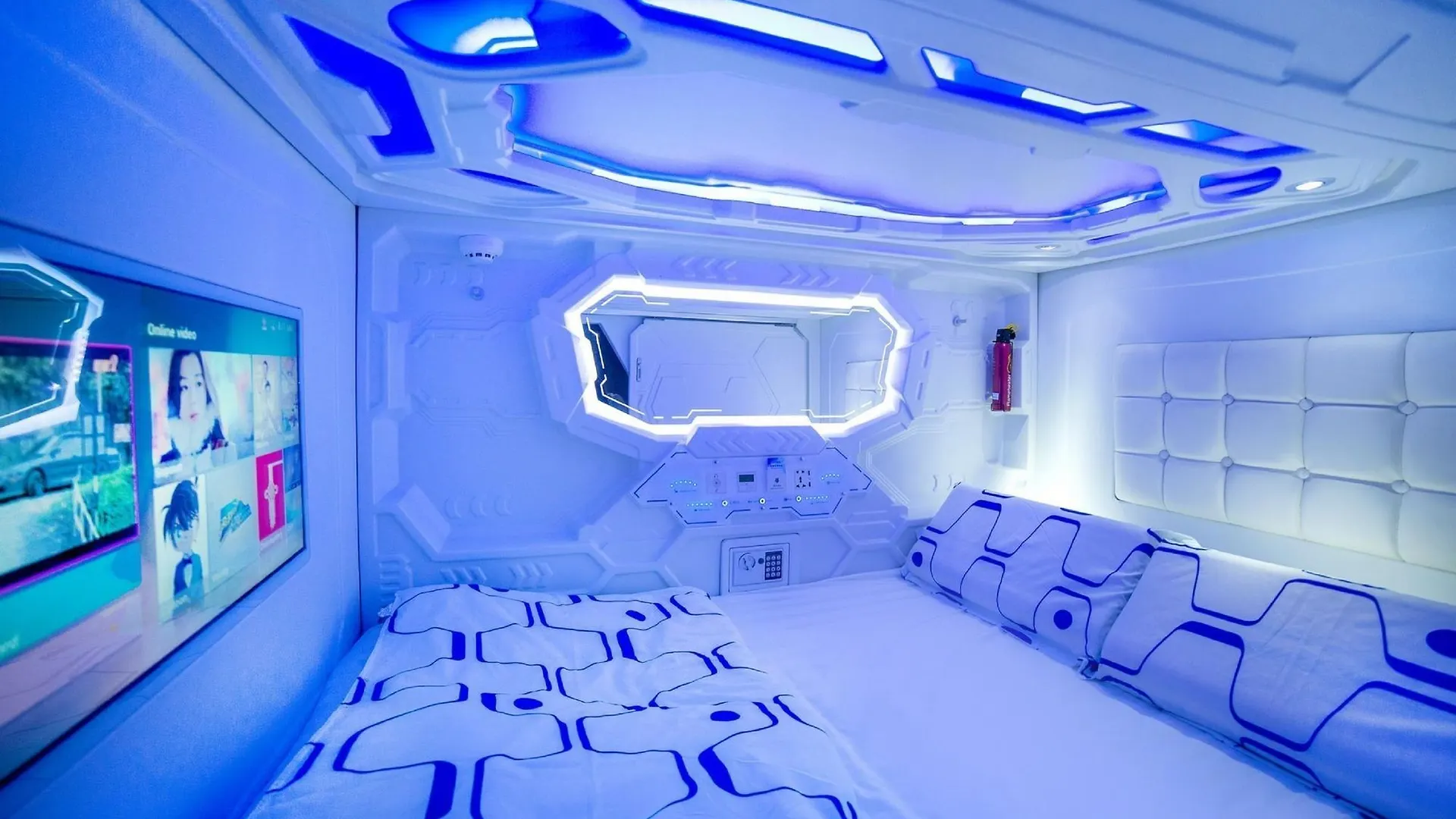 Riccarton Capsule Hotel Kuala Lumpur 3*,